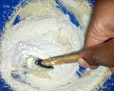 A picture of step 6 of Marble vanilla cupcakes,# contest#.