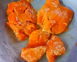 A picture of step 1 of Til Gud Laddoo.