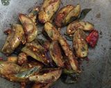 A picture of step 2 of Dahi baingan.