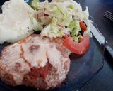 Foto del paso 4 de la receta: Milanesa a la napolitana con puré y ensalada