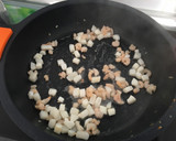 Foto del paso 2 de la receta: Arroz negro con sepia y gambas