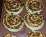 Foto del paso 6 de la receta: Pizza arrollada con carne