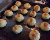 Foto del paso 1 de la receta: Pancitos saborizados + rellenos de queso 💜
