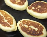 Foto langkah ke 9 dari resep Roti Teflon ekonomis.