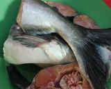 Foto langkah ke 1 dari resep Asem Asem Ikan Patin.