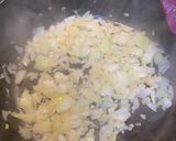 Foto del paso 3 de la receta: Pollo cremoso con champiñones y espinacas baby