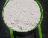 A picture of step 1 of Rice Chilla.