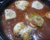 Foto del paso 4 de la receta: Tallarines Rojos con Pollo/Pavita y Papa a la Huancaina a lo Carmelita
