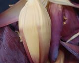 Foto langkah ke 1 dari resep Oseng Jantung Pisang Teri.