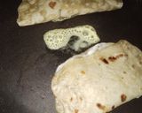 A picture of step 12 of Roti mayonnaise quesadilla.