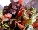 Hình bước làm 3 của món Salad Cồi Sò Điệp Áp Chảo