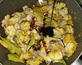 Foto langkah ke 3 dari resep Tongseng Ayam Santan.