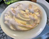 Une image de l'étape 9 de Flan aux pommes, pralines roses et lait fermenté.