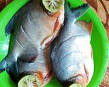 Foto langkah ke 2 dari resep Ikan Bawal Bakar Pedas Manis.