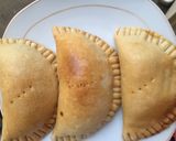 A picture of step 10 of Potatoless meat pie.