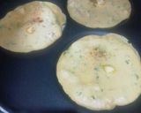 A picture of step 4 of Eggless Omellete.
