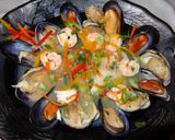 A picture of step 5 of Seafood platter.