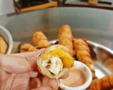 Foto del paso 10 de la receta: Tequeños de queso y plátano