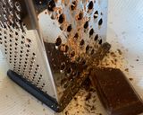 Foto del paso 2 de la receta: Turrón de chocolate (Salchichón)