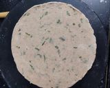 A picture of step 3 of Singhare flour paratha.