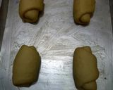 Foto langkah ke 3 dari resep Roti isi.
