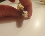 Foto del passaggio 7 della ricetta Cuori di millefoglie con crema chantilly e fragole vegan