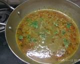 A picture of step 3 of Urad chane ki dal.