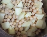 A picture of step 1 of Khatiyawari Choley.