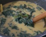 Foto langkah ke 4 dari resep Gulai Santan Daun Ubi Kacang Panjang.