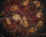 A picture of step 5 of Nar Qovurmasi نارقورماسی.