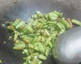 A picture of step 4 of Gawar (Cluster beans) Thecha.