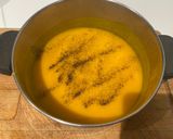Une image de l'étape 4 de Soupe veloutée de potimarron et pommes de terre.
