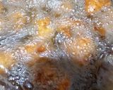 A picture of step 3 of Chicken pakode.