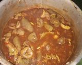A picture of step 4 of Offal Pepper soup.