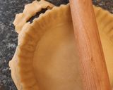 A picture of step 4 of Strawberry tarte.