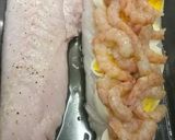 Foto del paso 5 de la receta Merluza rellena de gambas y huevo
