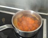 Une image de l'étape 1 de Salade russe haïtienne.