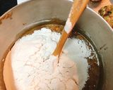Hình bước làm 4 của món Bánh Trung Thu Thập Cẩm Jam Bon Trứng Muối