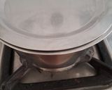 A picture of step 3 of Butterfly pea flower tea.