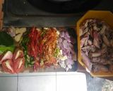 Foto langkah ke 2 dari resep Cumi asin tumis mercon.