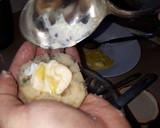 Foto del paso 5 de la receta: Bolitas de yema de huevo