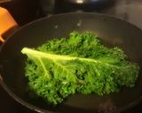 Foto del paso 2 de la receta: Sándwich de pechuga de pavo, tortilla y Kale