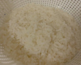 Foto del paso 5 de la receta: Albóndigas de arroz con langostinos en salsa