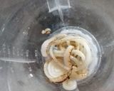 Foto del paso 4 de la receta: Chuleta en salsa verde con papas (sabor casero)