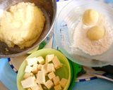 Foto langkah ke 2 dari resep Potato cheese ball.