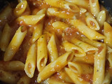 Penne en salsa Pomodoro con Burrata