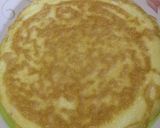A picture of step 2 of Greek salad omelette.