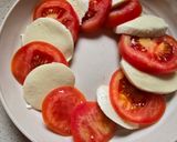 Caprese az olaszok kedvenc előétele recept fázis 4 fotója