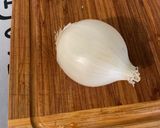 Une image de l'étape 3 de Champignons de Paris sautés à l’ail, oignon doux et coriandre fraîche.