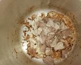 A picture of step 4 of Palak gosht In cooker.